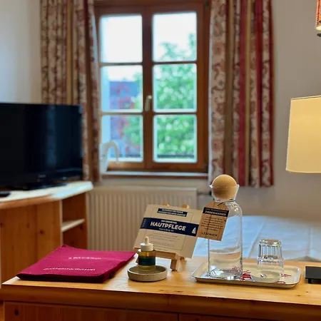 Lexenhof 3* Nussdorf am Attersee